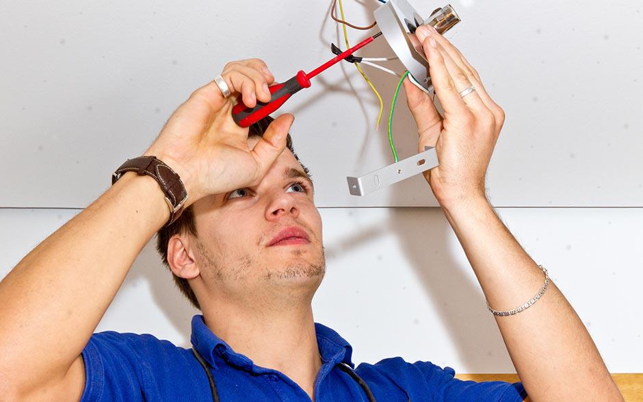 recherche travail électricien bâtiment Drancy